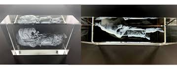 Dimensional Delicacy: Scoop Mould’s 3D Etching